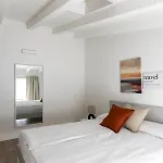 Maison Bellini Number 3 *