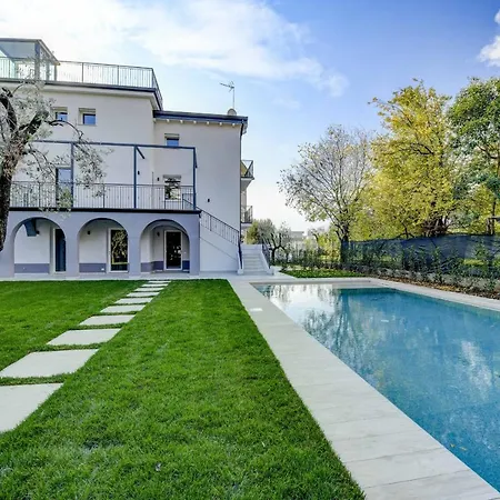 Maison Bellini Number 3 *