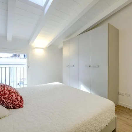 Maison Bellini Number 3 Apartment *