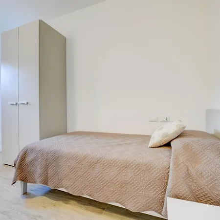 Maison Bellini Number 3