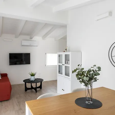 Maison Bellini Number 3 Toscolano-Maderno