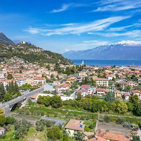 Maison Bellini Number 3 Lägenhet Toscolano Maderno